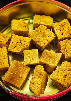 A picture of Classic Style Mysore Pak.
