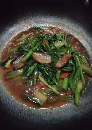 รูปของ คะน้าปลากระป๋อง