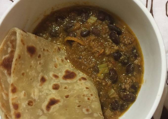 Recipe of Jamie Oliver Black eyed peas with chapati