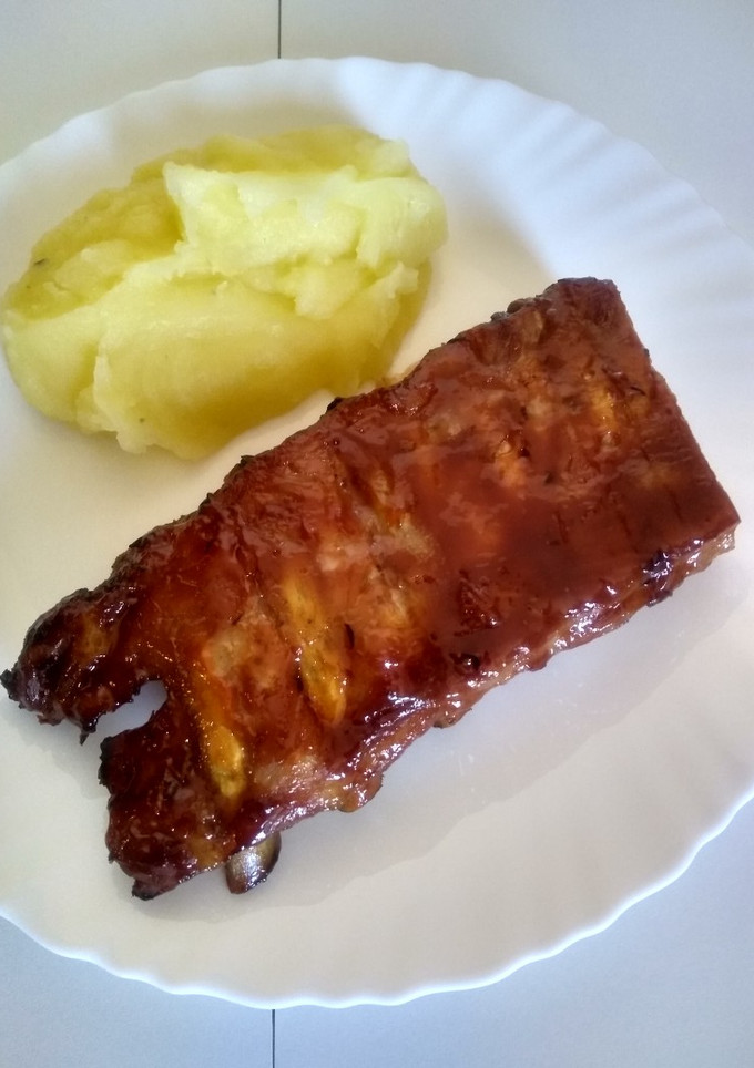 Una foto de Costillas barbacoa, tipo Foster Hollywood