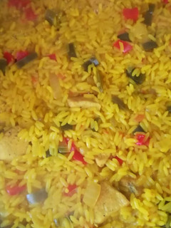 Una foto de Arroz con pollo 🥘🍗