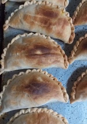 Una foto de Empanadas de pollo