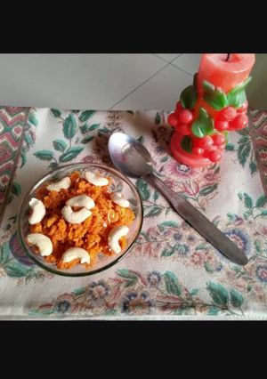 A picture of Carrot halwa in lactose free milk.