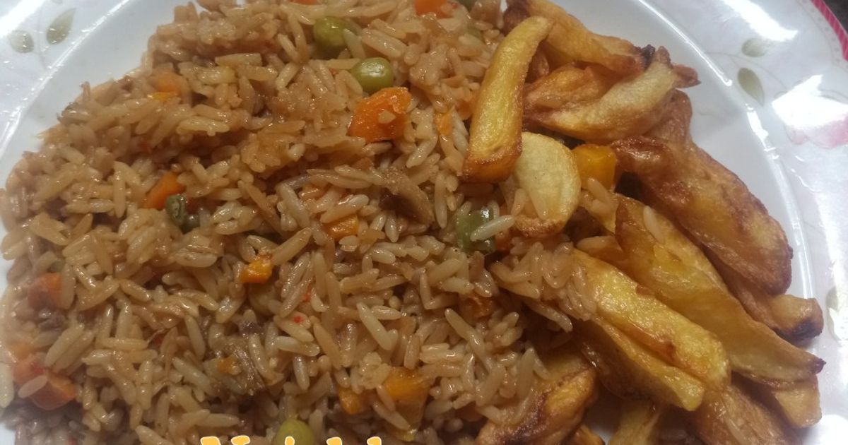 Chips And Rice Fried Rice And Chips Recipe by Najahlere's Cake nd Chop's đź’ž - Cookpad