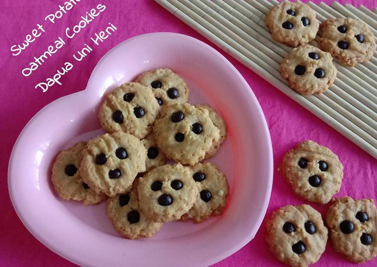 Bagaimana Menyiapkan Sweet Potato Oatmeal Cookies 🍠🍪 yang Menggugah Selera