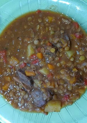 Una foto de Guiso de lentejas (spicy)
