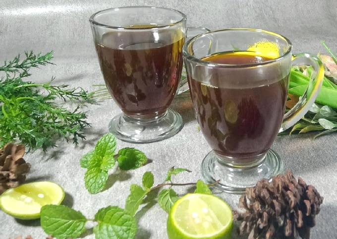 Cara Gampang Membuat Wedang Kunyit Asam Daun Jeruk, Lezat Sekali