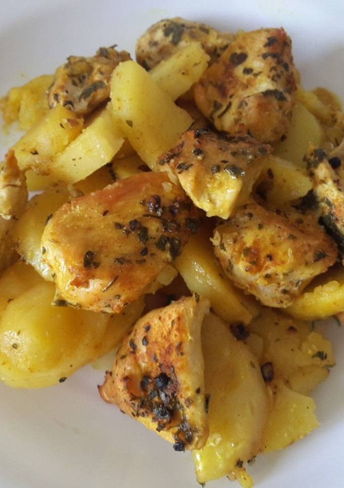 Una foto de Pollo al "ras el hanout" (en thermomix)