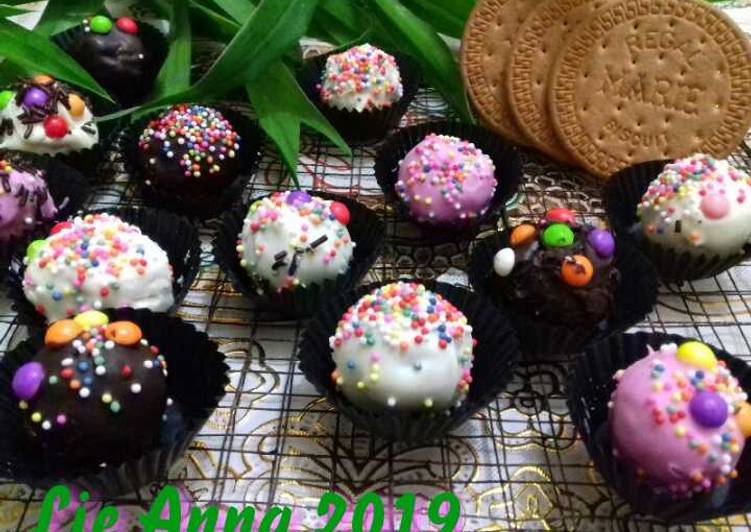 (2.13) Regal Choco Balls