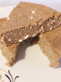 Una foto de Torta de Avena y banana Fit