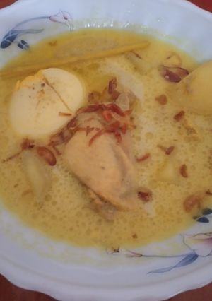Foto resep Opor Ayam Telur