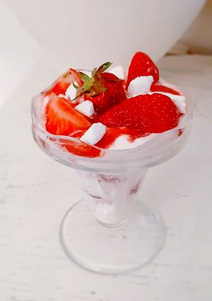 Une photo de Eton mess aux fraises