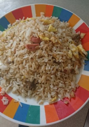 Una foto de Arroz Frito con Sobras.. ARROZ CHAUFA