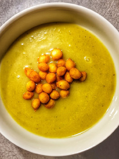Zellerkrémleves recept fotója