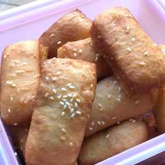 รูปของ Odading eits...roti goreng