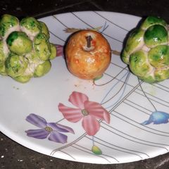 Apple and sitafal shape Kaju sweet A picture of Apple and sitafal shape Kaju sweet.