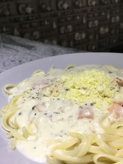 Foto resep Easy Fettuccini Carbonara 🌿