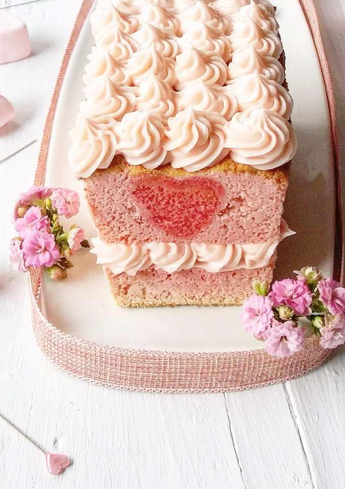 Una foto de Pastel de Rosas San Valetín