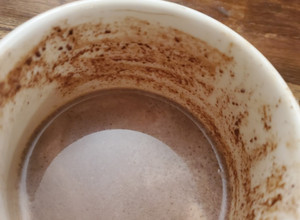 Una foto de Leche con chocolate caliente