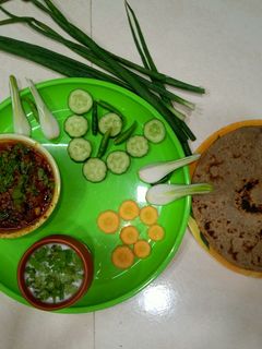 રીંગણ નો ઓળો(Ringan no oro recipe in Gujarati) રેસીપી મુખ્ય ફોટો