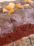 Pastel húmedo de choco-banana, sin harina, sin azúcar, sin lácteos, en microondas