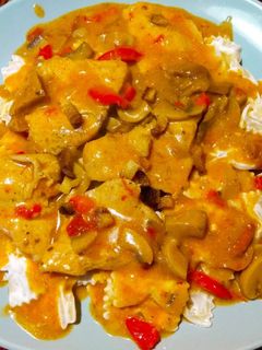 Bakonyi csirkemell recept fotója