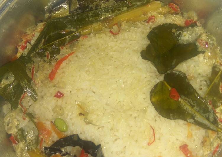 Nasi Liwet Ricecooker