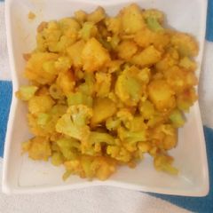 A picture of Aaloo Gobhi.