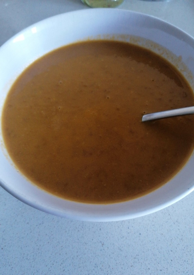 Una foto de Sopa de lentejas estilo turco MCC