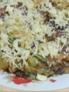 صورة لوصفة غراتان المقلاة بالخضر والجبن 😋🧀