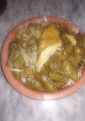 صورة لوصفة طعام بالفول الاخضر"كسكس"