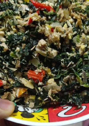 Foto resep Tongkol suwir daun singkong