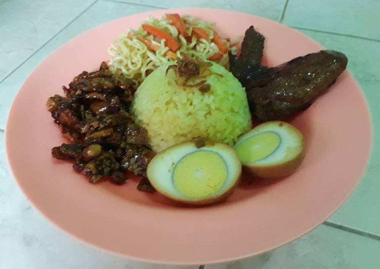 Nasi kuning