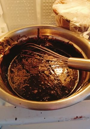 A picture of Chocolate fudge for icing.