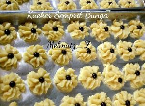 Foto resep 18. KueKer Semprit Bunga 1 kg