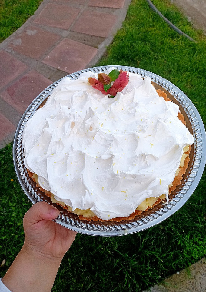 Una foto de Lemon pie clásico 🍋🌿