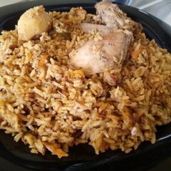 A picture of Chicken pilau.