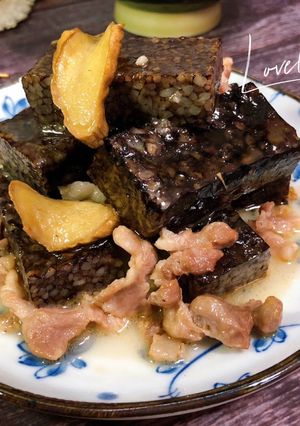 滷麻油梅花肉米血糕 的食譜成品照片
