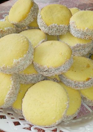 Una foto de Alfajores de maicena