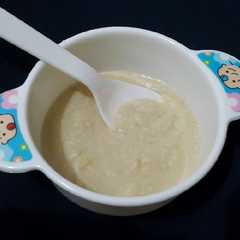 รูปของ Puree Tempe *Mpasi day6 *Menutunggal 6m+