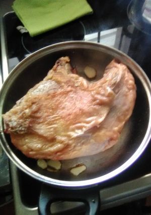Una foto de Colita horneada con acompañamiento