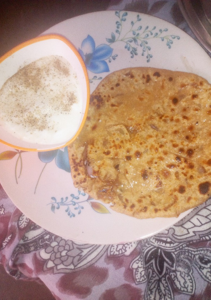 A picture of Aalu Parantha.