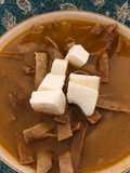 Sopa azteca o sopa de tortilla
