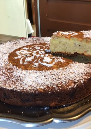 Une photo de Gâteau fondant croustillant pommes cacahuètes