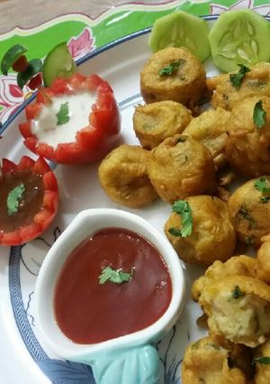 A picture of Batata Vada.