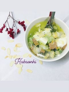 Hình của món Chè Khúc Bạch.