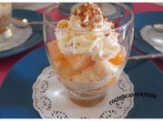 Una foto de trifle con frutas
