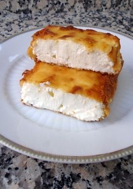 Foto principal de Saganaki o queso feta frito