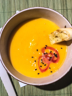 Una foto de Zapallona la sopa(Sopa crema de calabaza)