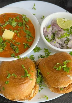 A picture of One Pot Pav Bhaji.
